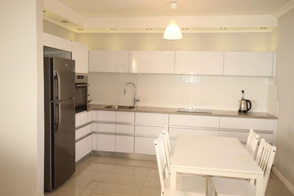 Royal Aparatment On The Sea , Blvd Nitza 34 Netanya Eksteriør bilde