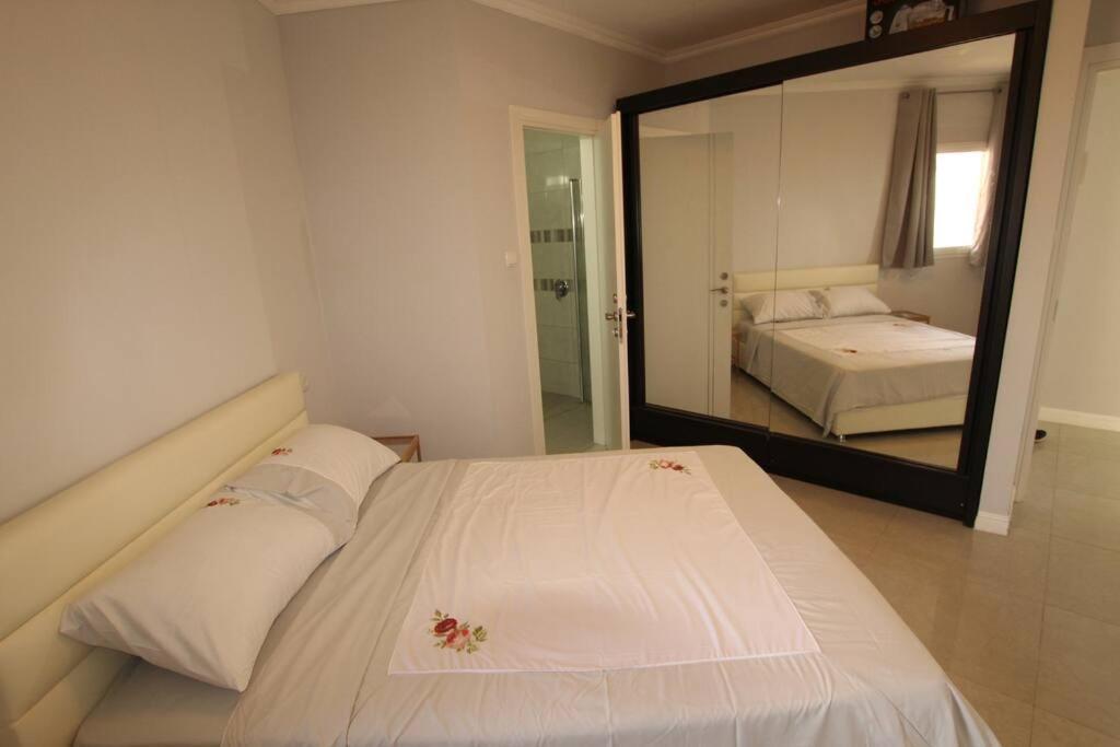 Royal Aparatment On The Sea , Blvd Nitza 34 Netanya Eksteriør bilde